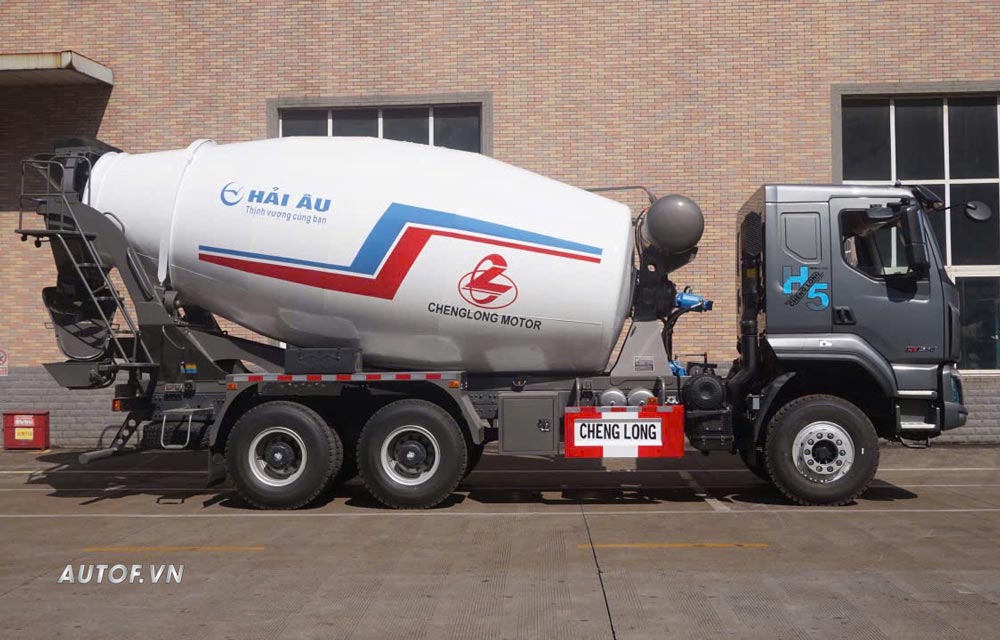 Xe trộn bê tông Chenglong 10 Khối 350Hp Nhập Khẩu